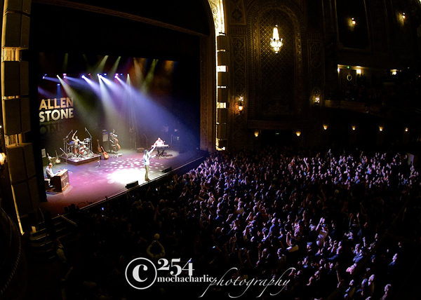 Allen Stone Live @ The Paramount – 12/7/12 (Photo by Mocha Charlie)