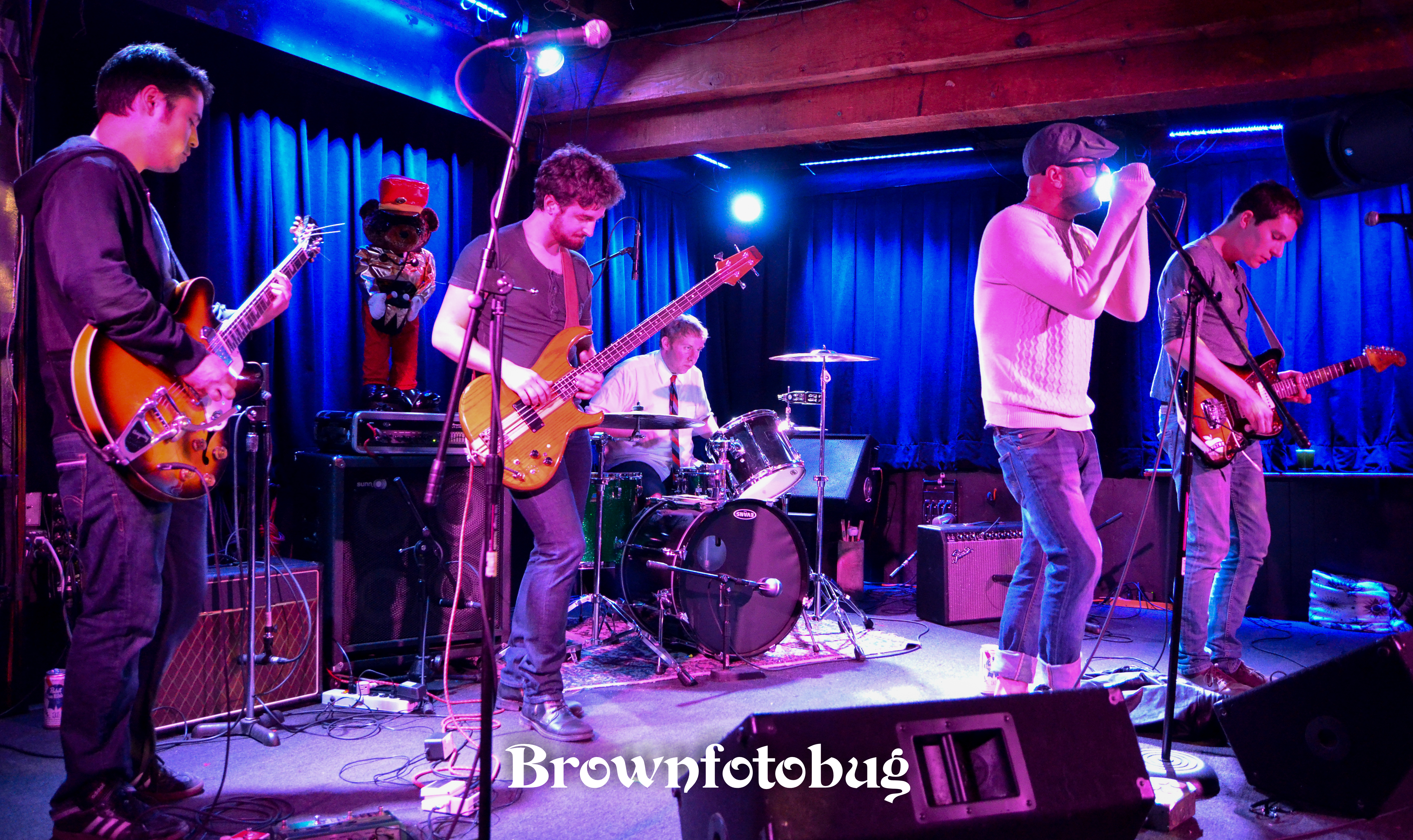 Out on the Streets Live at Sunset Tavern (Photo by Arlene Brown)