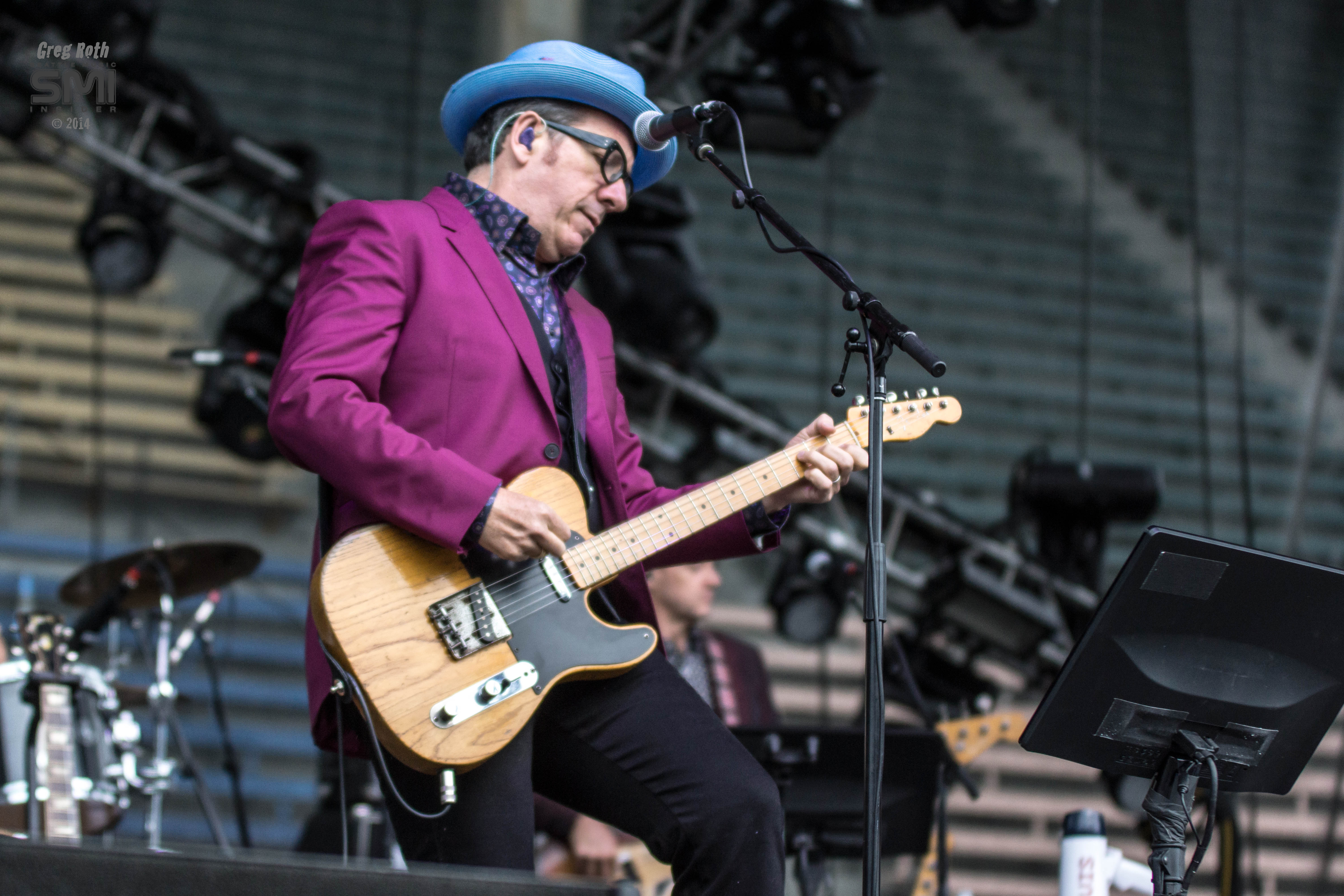 Elvis Costello Live @ Bumbershoot 2014 (Photo by Greg Roth)
